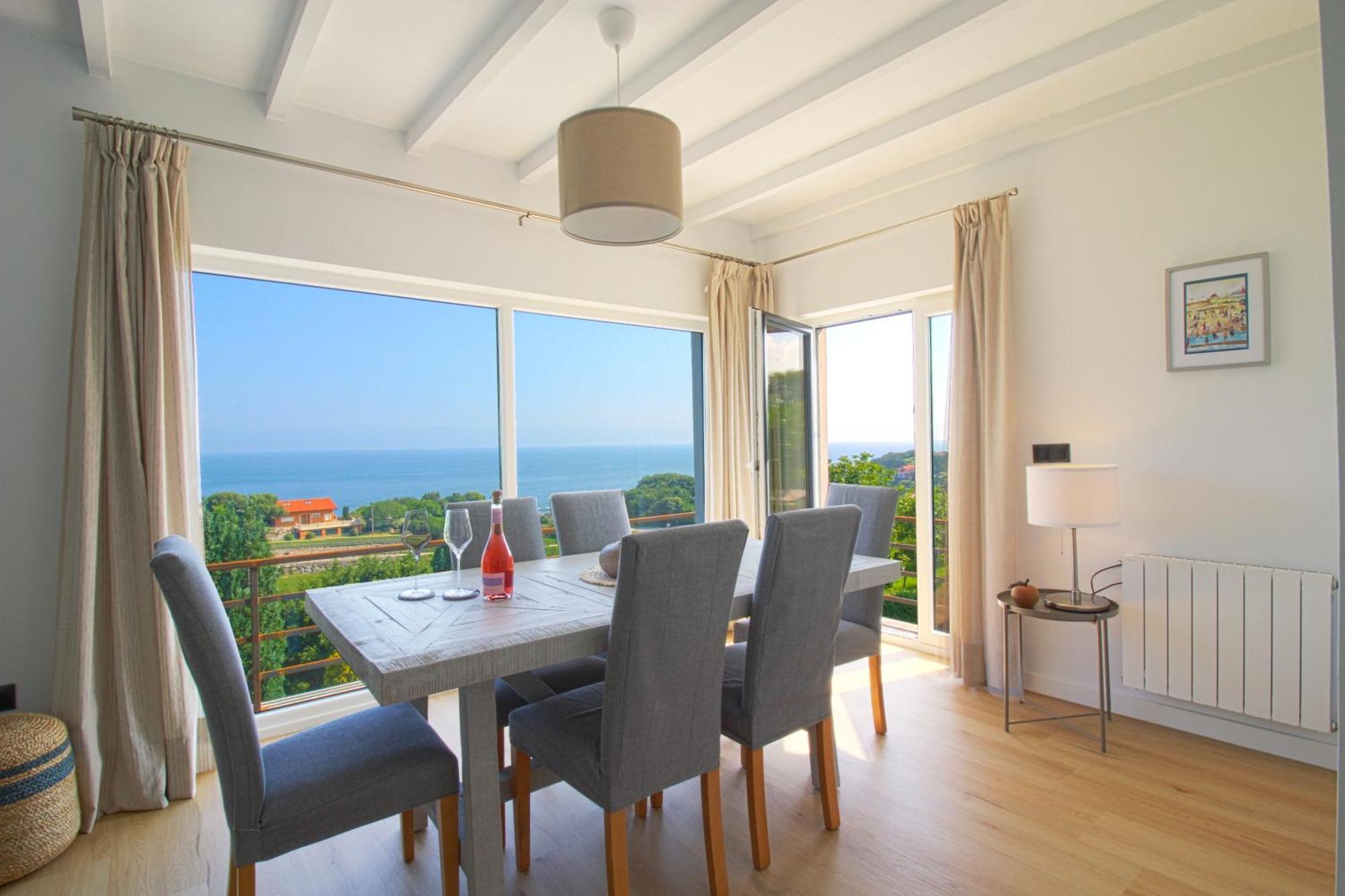 Marina House Villa Pechon Luaran gambar